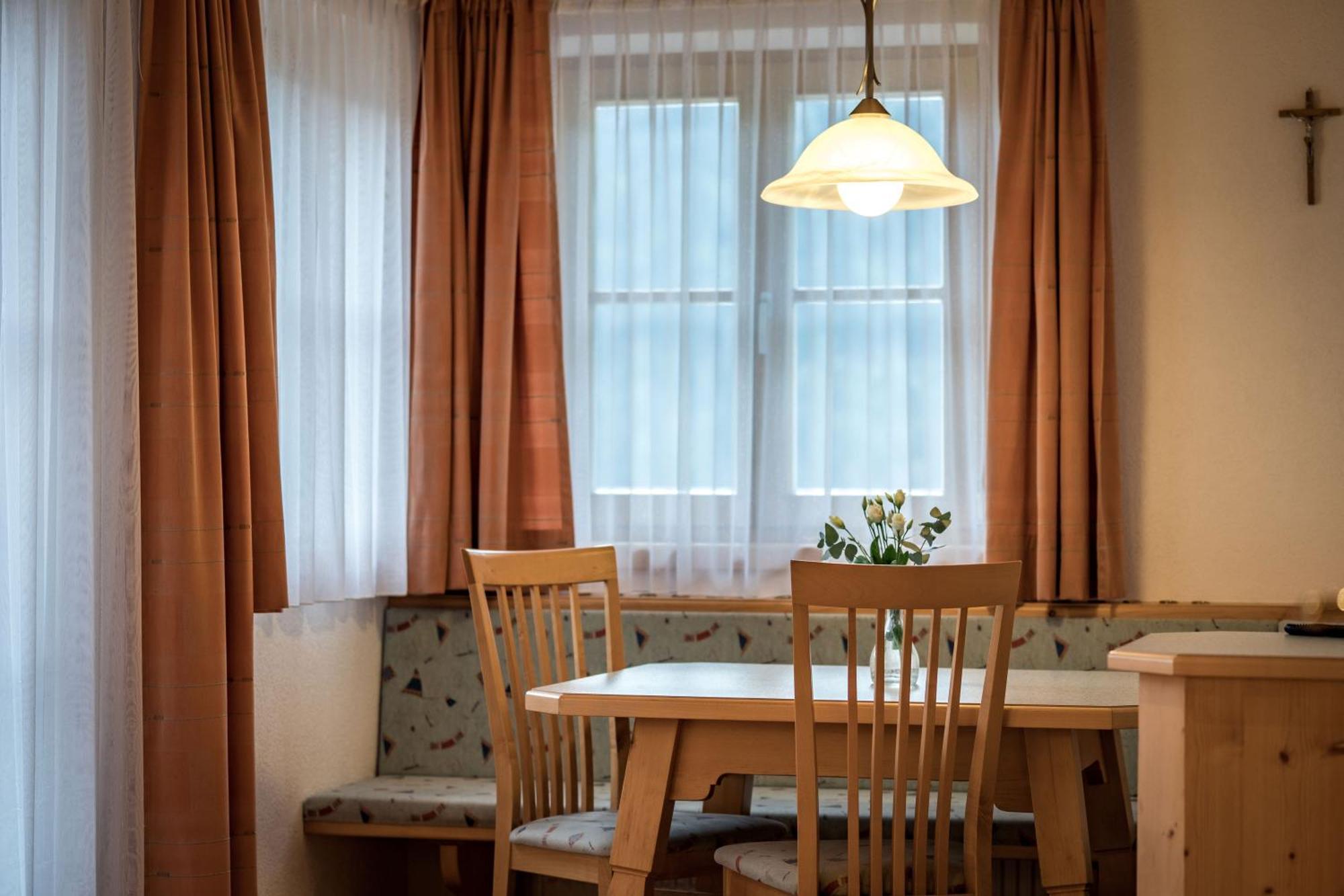 Apartmenthaus Gutwenger Innervillgraten Eksteriør bilde